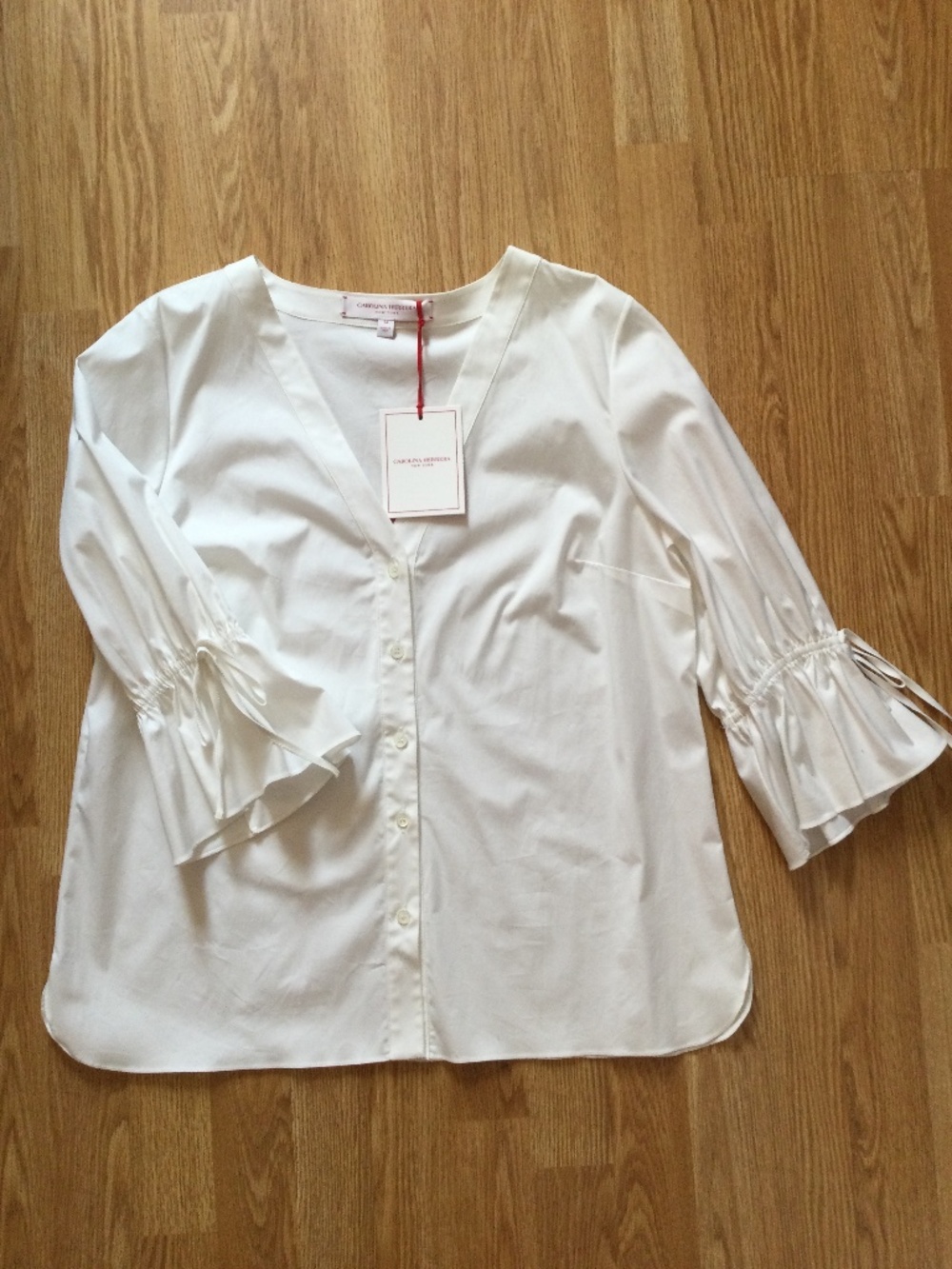 Carolina Herrera New York White Poplin Blouse 14 V-Neck Ruffle Cuffs Italy